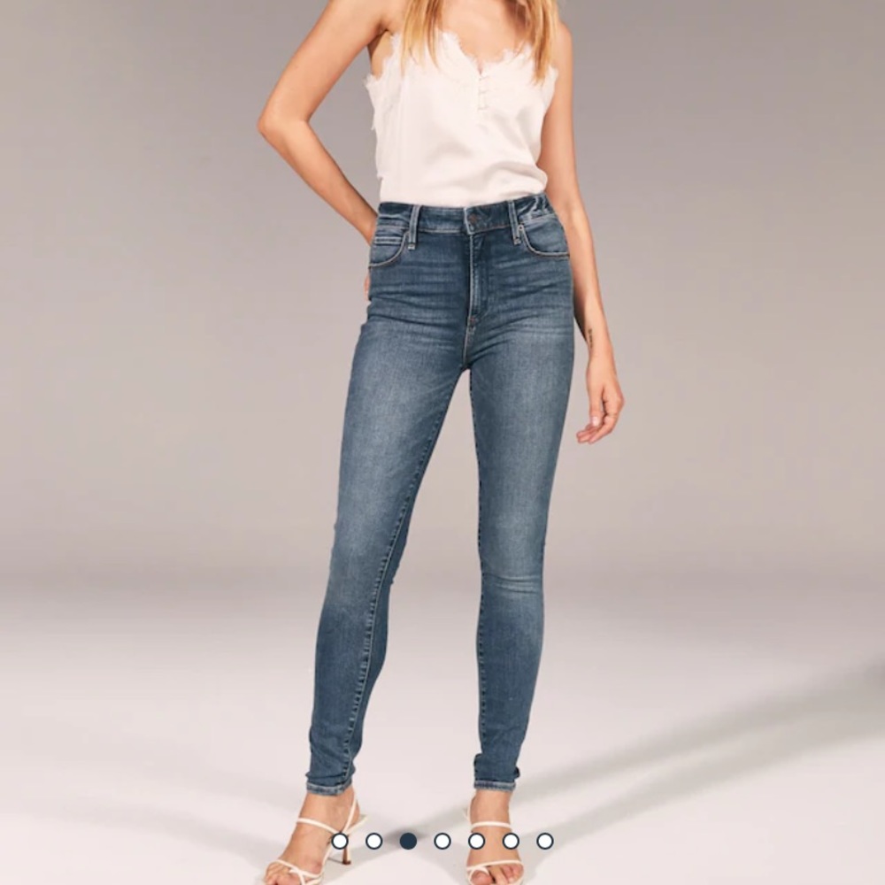 🚫SOLD Abercrombie and Fitch high rise